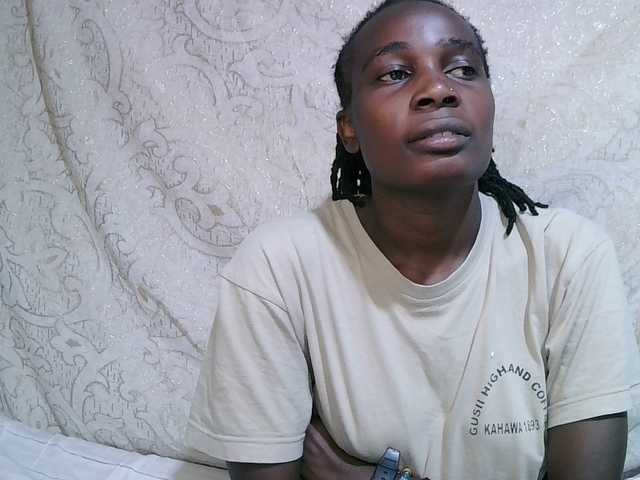 pritty-amber's BongaCams show and profile