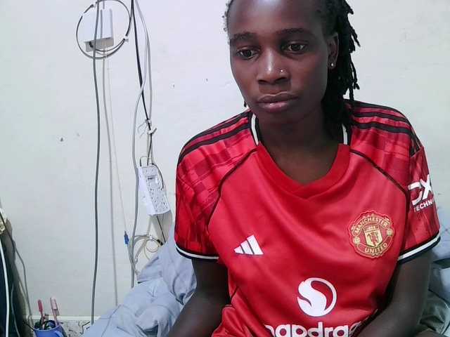 pritty-amber's BongaCams show and profile