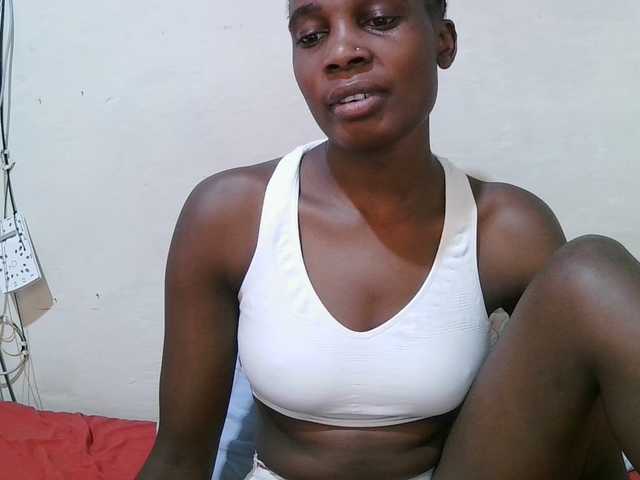 pritty-amber's BongaCams show and profile