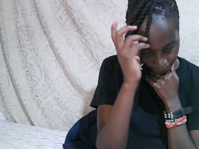 pritty-amber's BongaCams show and profile