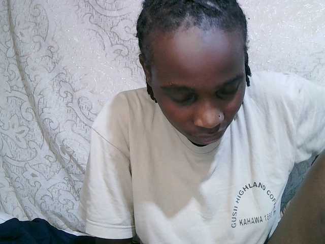 pritty-amber's BongaCams show and profile