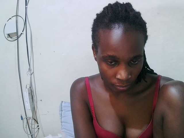 pritty-amber's BongaCams show and profile