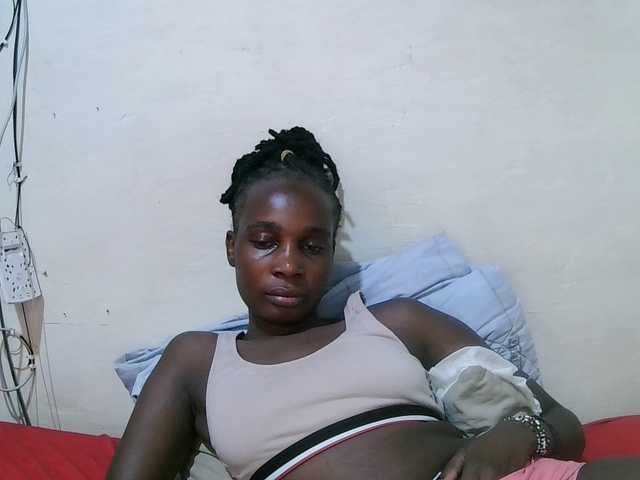 pritty-amber's BongaCams show and profile