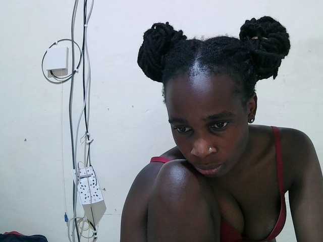 pritty-amber live cam profile