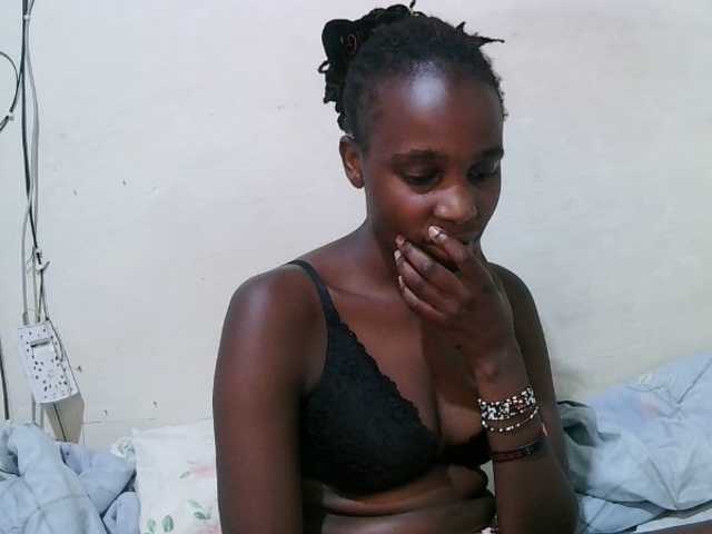 pritty-amber's BongaCams show and profile