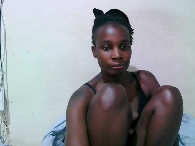 pritty-amber's BongaCams show and profile