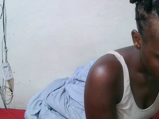 pritty-amber's BongaCams show and profile