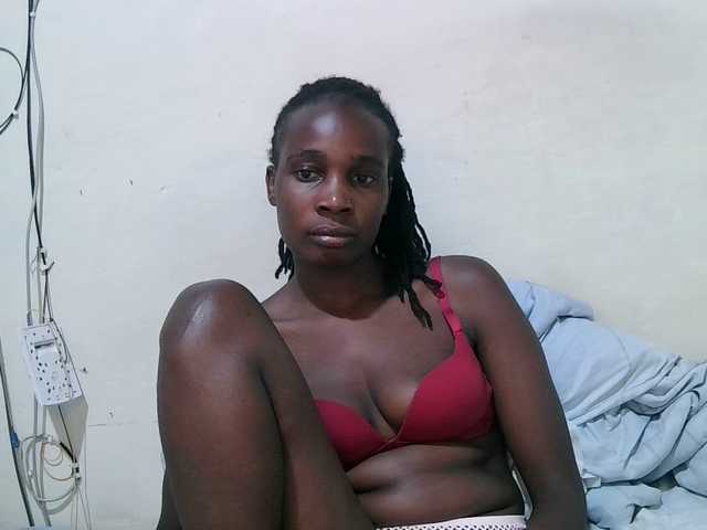 pritty-amber's BongaCams show and profile