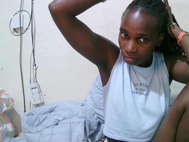 pritty-amber live cam profile