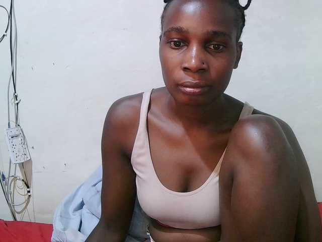 pritty-amber's BongaCams show and profile