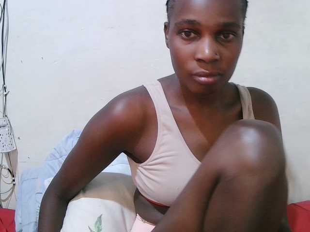 pritty-amber's BongaCams show and profile