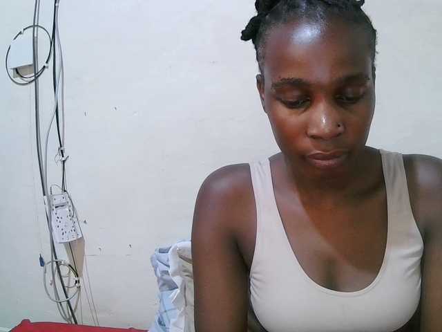 pritty-amber's BongaCams show and profile