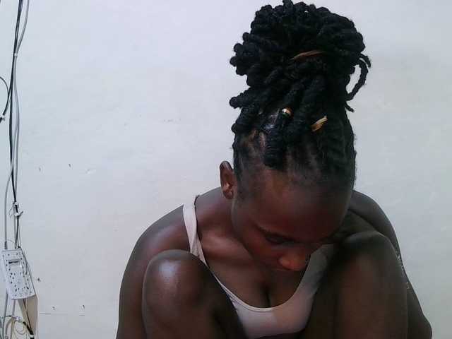 pritty-amber's BongaCams show and profile