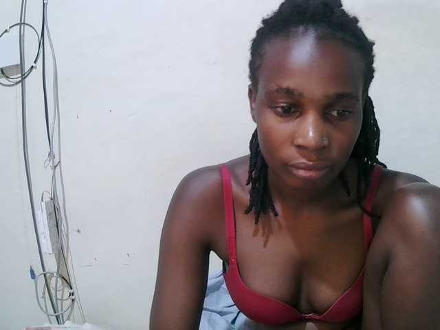 pritty-amber's BongaCams show and profile