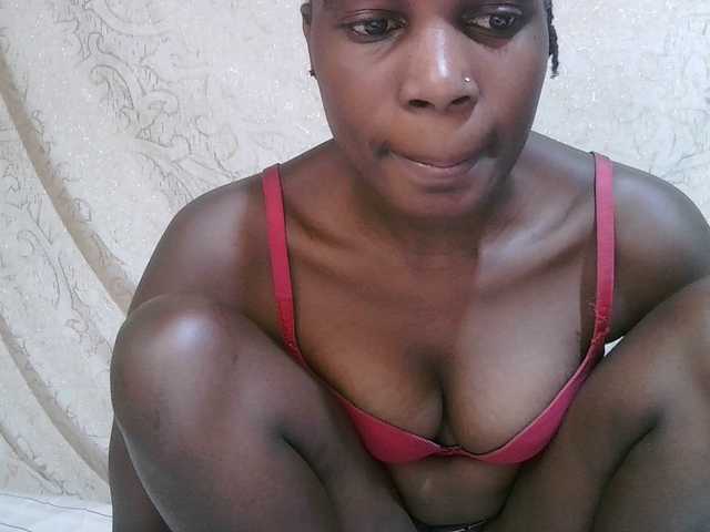 pritty-amber's BongaCams show and profile