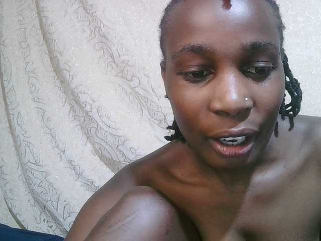 pritty-amber's BongaCams show and profile