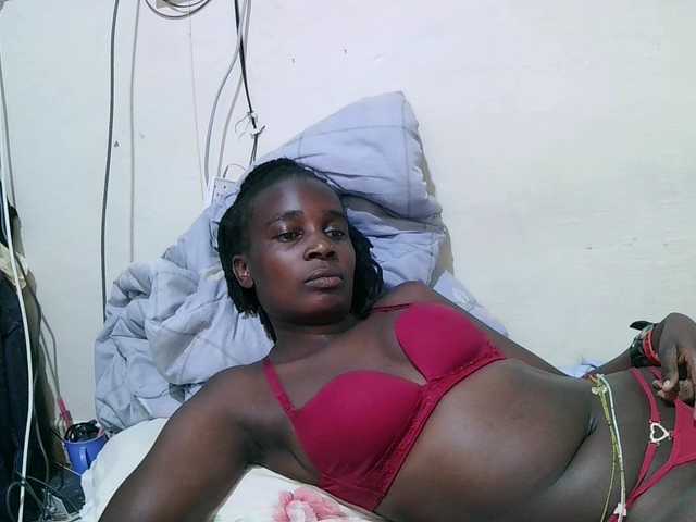 pritty-amber's BongaCams show and profile