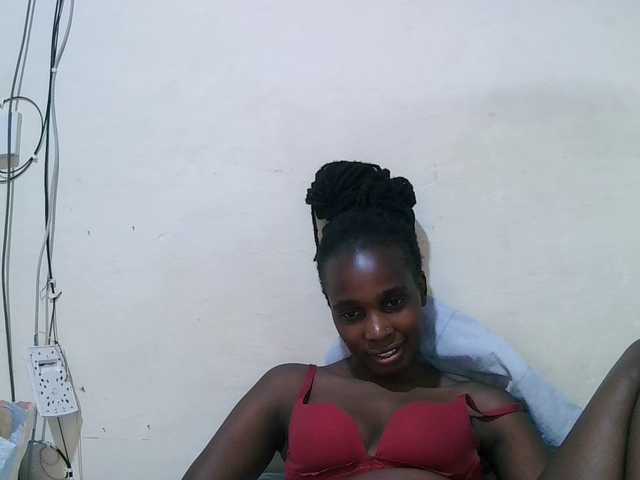 pritty-amber's BongaCams show and profile