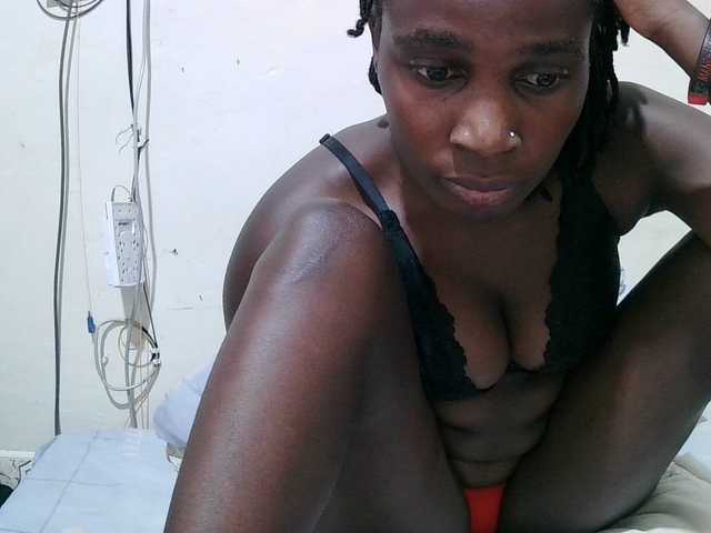 pritty-amber's BongaCams show and profile