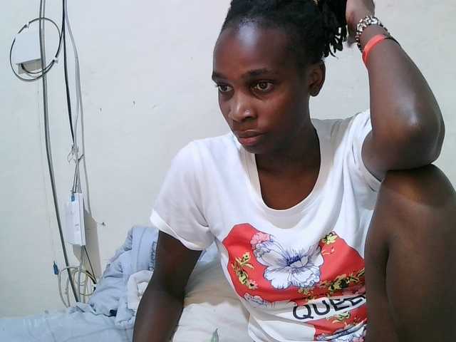 pritty-amber's BongaCams show and profile