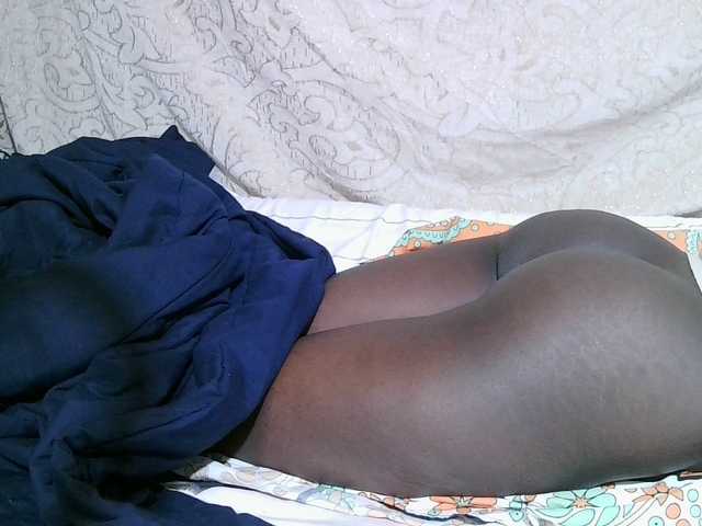 pritty-amber's BongaCams show and profile