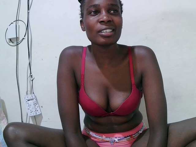 pritty-amber's BongaCams show and profile