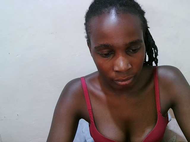 pritty-amber's BongaCams show and profile