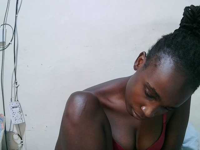 pritty-amber's BongaCams show and profile