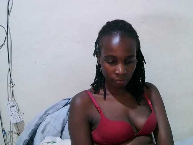 pritty-amber's BongaCams show and profile