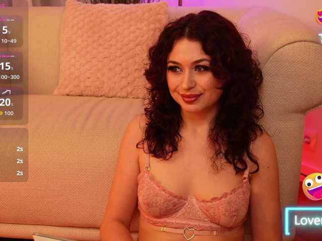 elianafoxx's BongaCams show and profile