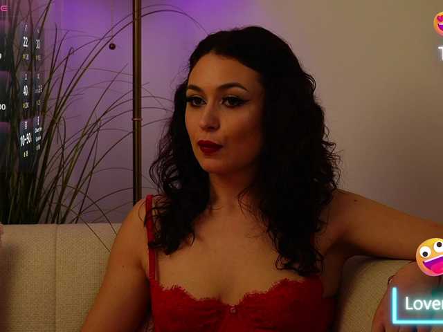 elianafoxx's BongaCams show and profile