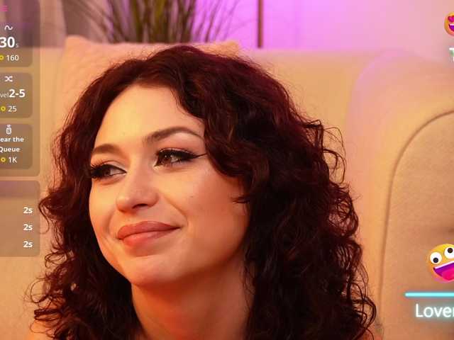 elianafoxx's BongaCams show and profile