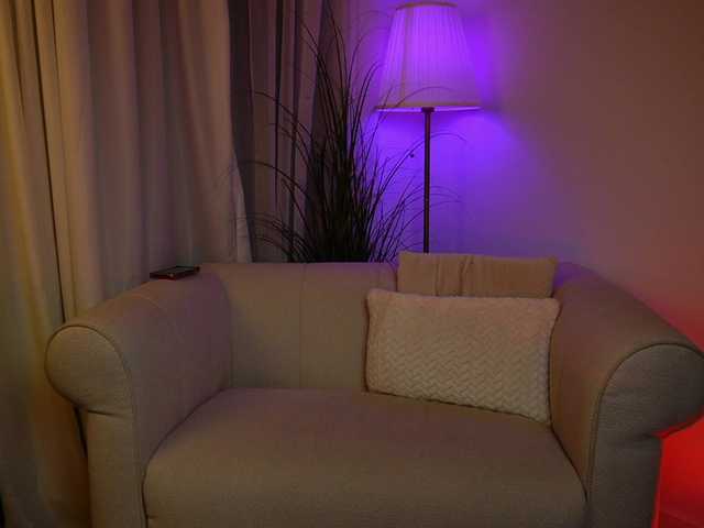 le modèle elianafoxx est en webcam porno dans un show sur le site bongacams, il possède les tags suivants: White/Caucasian,Brunette,Shaved