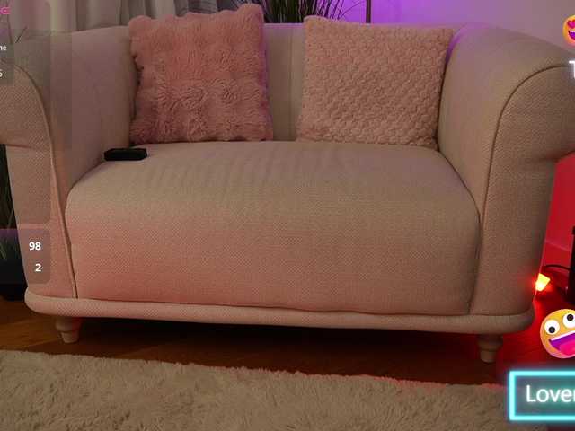 elianafoxx's BongaCams show and profile