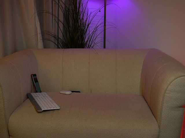 elianafoxx's BongaCams show and profile