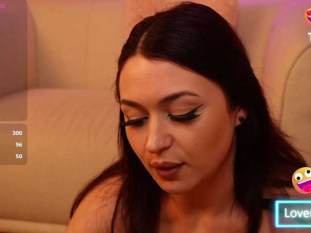 elianafoxx's BongaCams show and profile