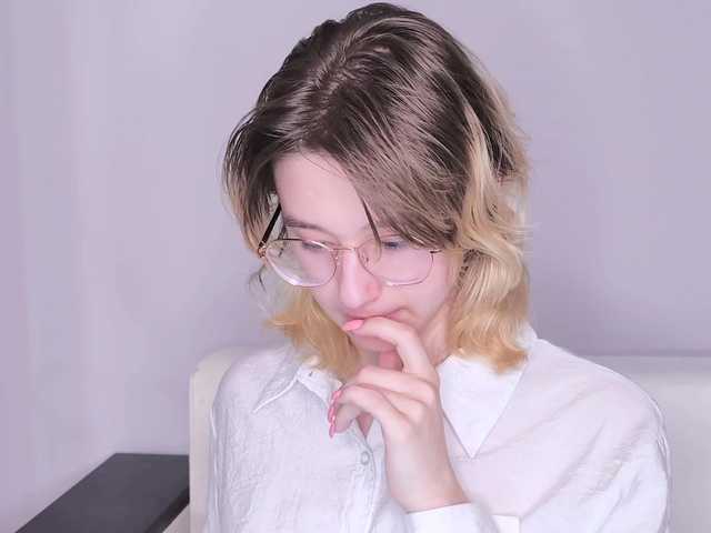 SilvaDevil's BongaCams show and profile