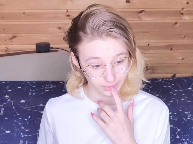 SilvaDevil's BongaCams show and profile