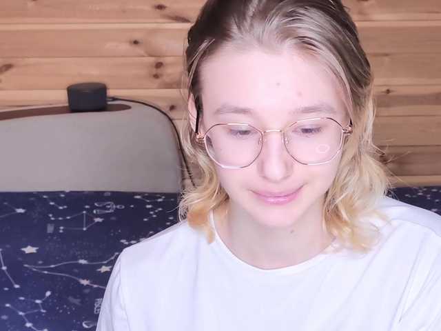 SilvaDevil's BongaCams show and profile