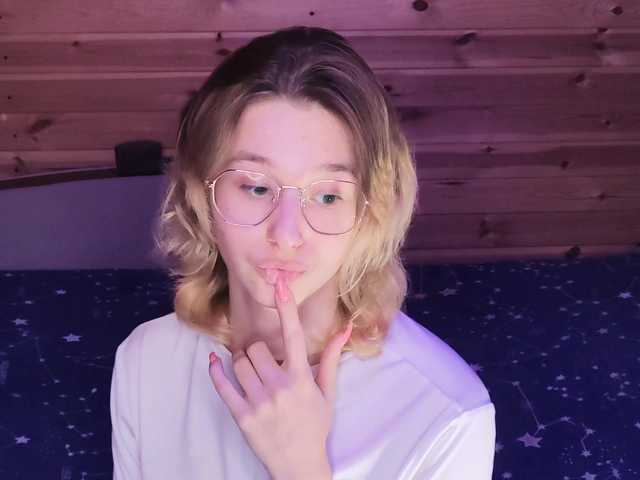 SilvaDevil's BongaCams show and profile