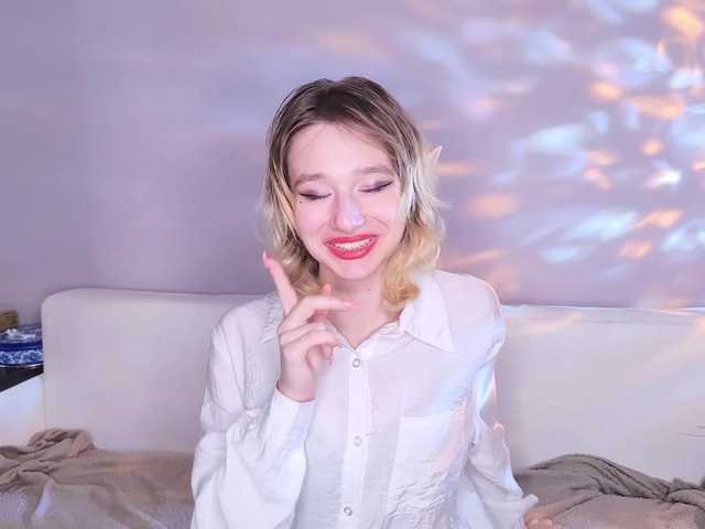 SilvaDevil's BongaCams show and profile