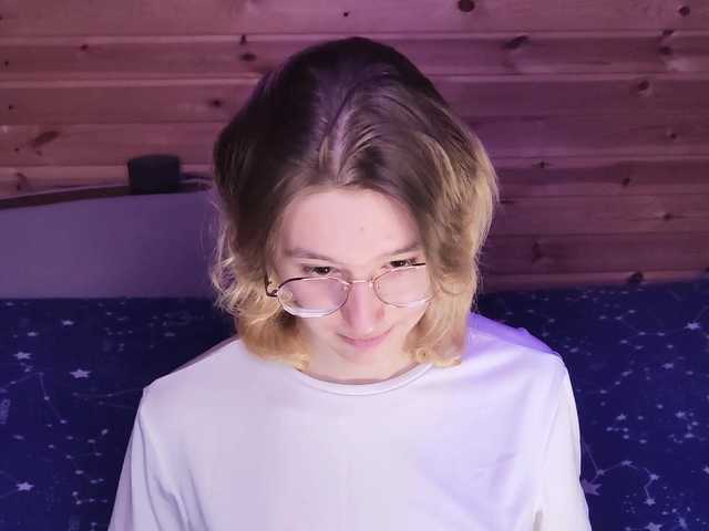 SilvaDevil's BongaCams show and profile