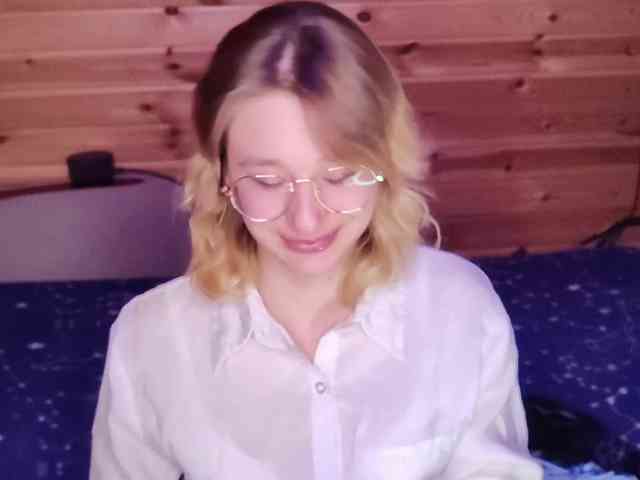 SilvaDevil Live Webcam on BongaCams