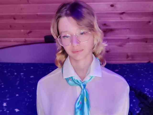 SilvaDevil Live Webcam on BongaCams