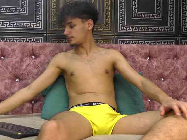 KevinSpice Live Webcam on BongaCams