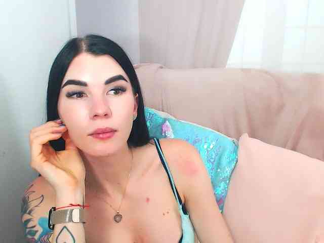 SofiaBrunett webcam