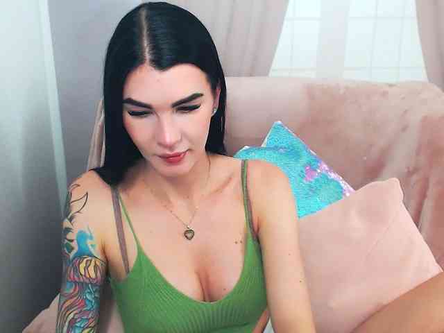 SofiaBrunett webcam