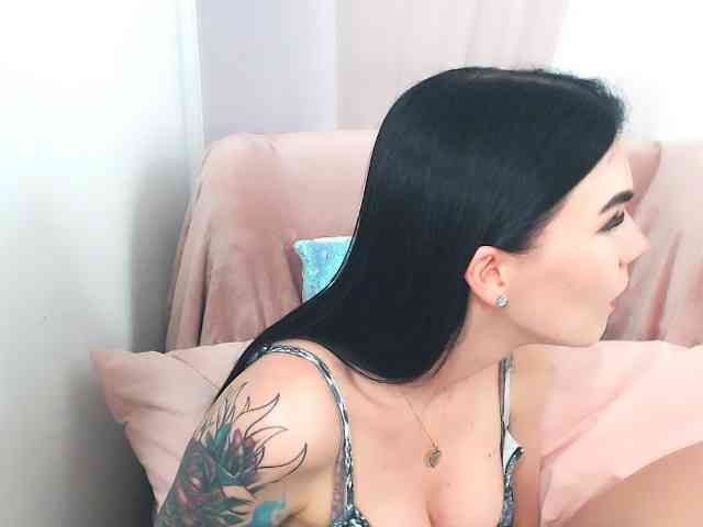 SofiaBrunett webcam