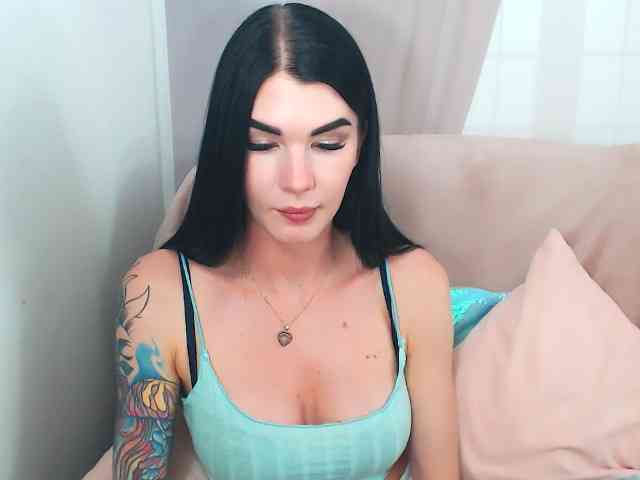 SofiaBrunett webcam