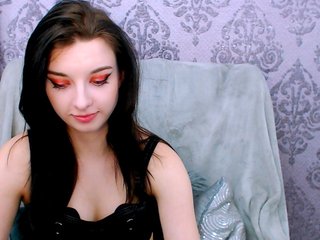 VirginLuna Porn Show